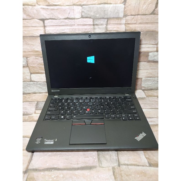 LENOVO THINKPAD X250 i5 RAM 8 SSD 250