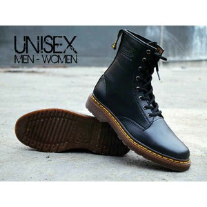 sepatu dr martens asli