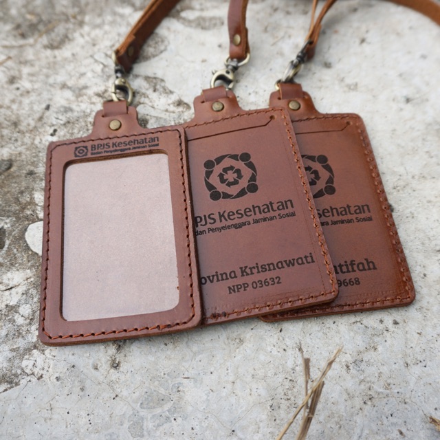 

Leather Nametag | ID Card Holder Kulit Model Gantung