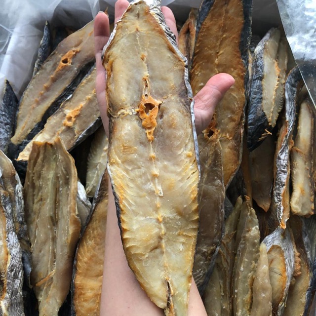 

Ikan asin tenggiri 500gr