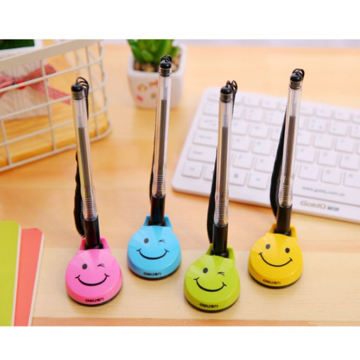 

pulpen pen kaki meja unik emoticon smile standing stand rack organizer