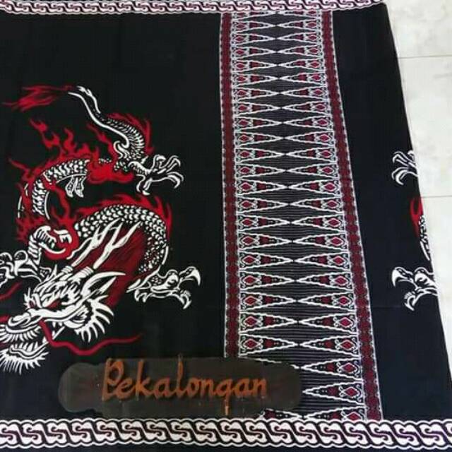 sarung batik motif naga