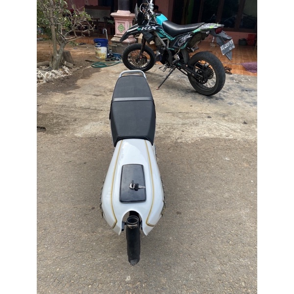 BODY GL 100 set RANGKA GL100 REPRO BARU tengki  ori