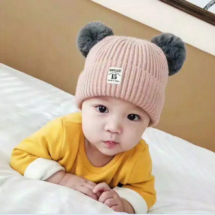 Kupluk Anak Bayi Bulu Pom-Pom topi Usia 6 bulan - 2 Tahun dengan warna warna yang keren