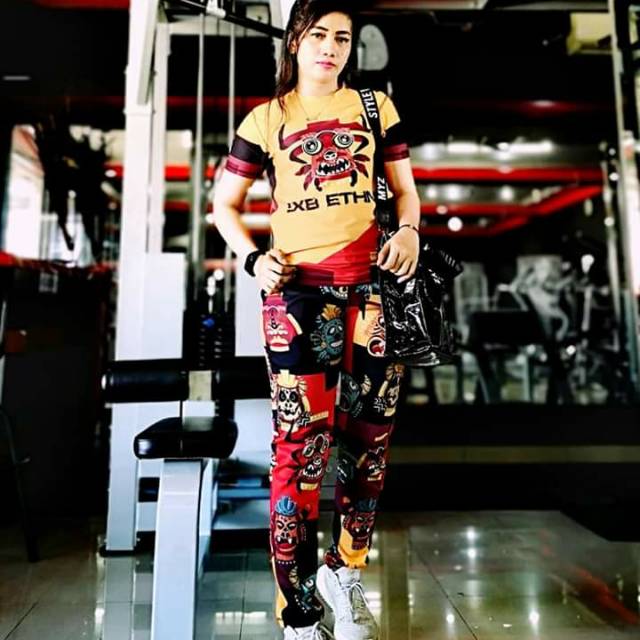 SXB ETHNIC MINORITY SHORT SLEEVE AND JOGGER