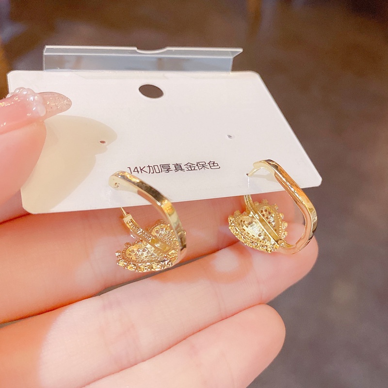 Anting Bentuk Hati Bahan Metal Aksen Zirkon