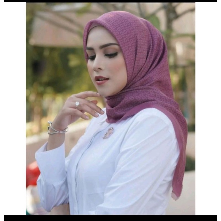 buttonscarves tapis rosewood new