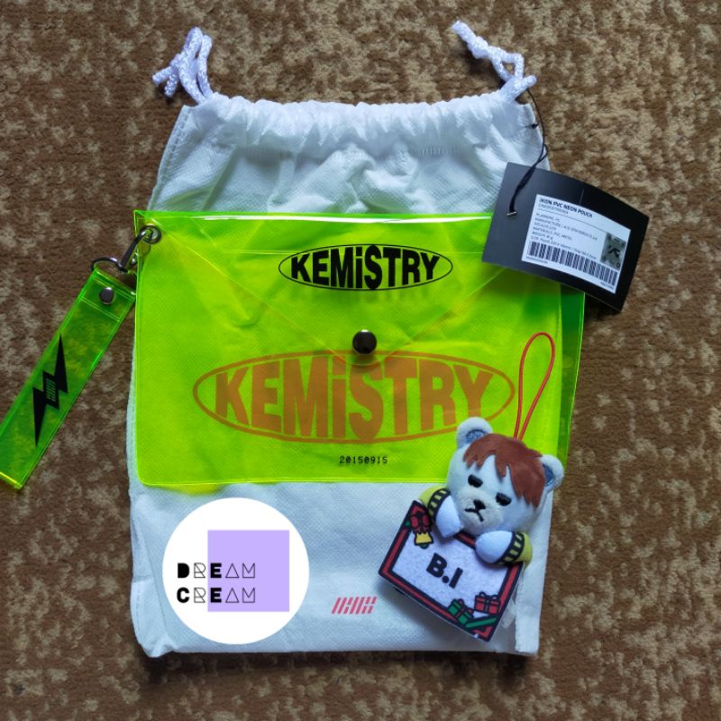 Bundle tas kemistry ikon + B.I krunk doll