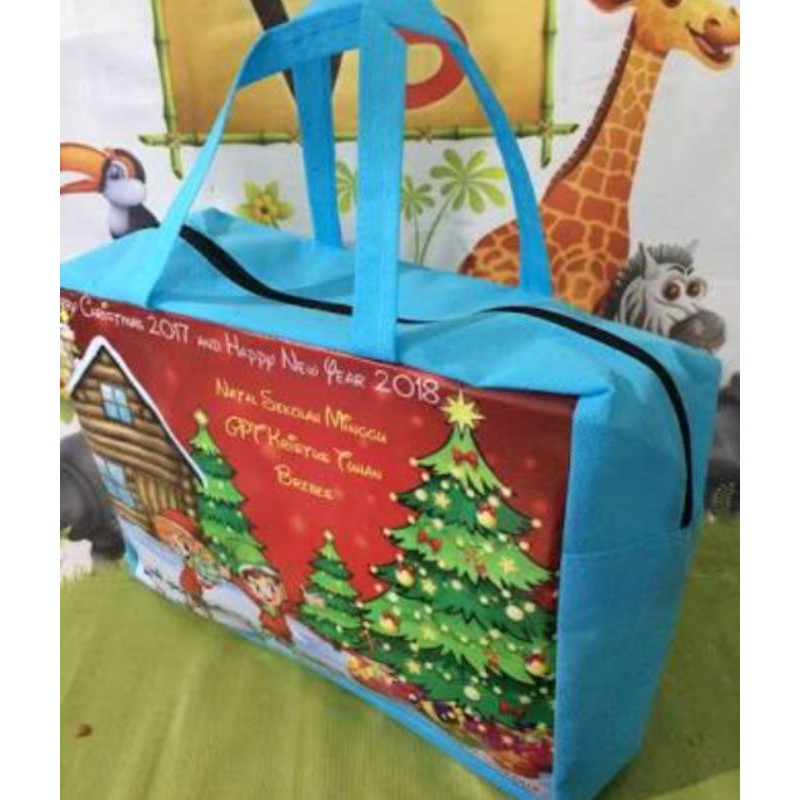 

Tas souvenir natal unik dan murah