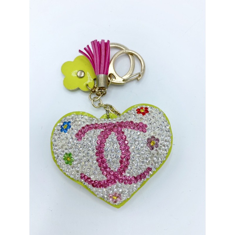 Love Bagcharm / Gantungan kunci / Gantungan tas