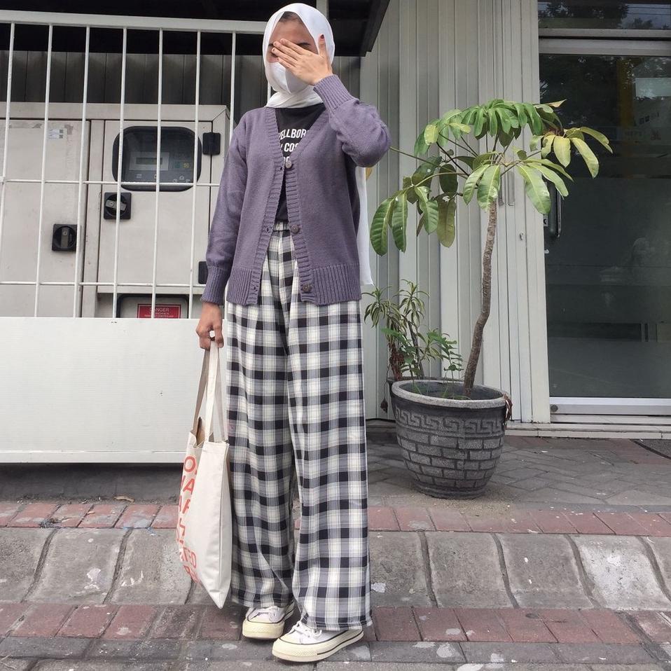 Special Price.. VIKA KNIT CARDIGAN