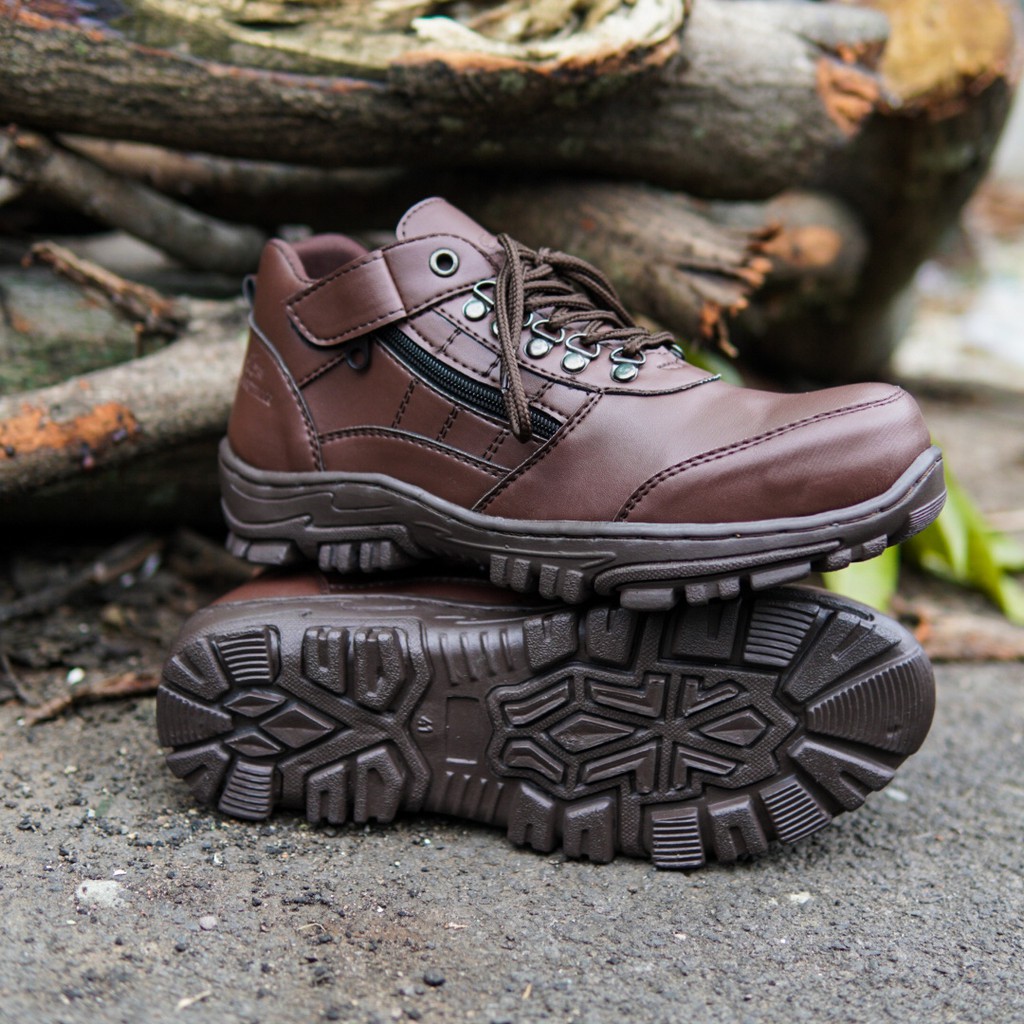 Sepatu Sefty Boots Outdoor Hiking Sepatu Boots Safety Ujung Besi Morisey Pria Terlaris