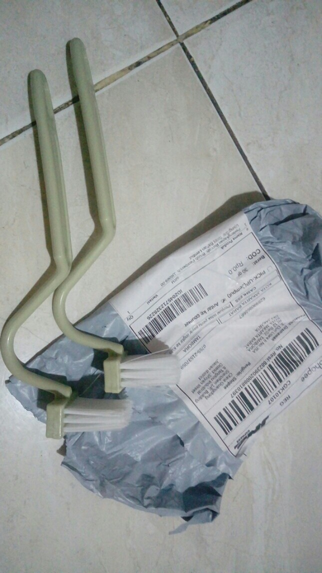 Perlengkapan Rumah: Brush Pembersih Ujung/sisi Toilet Bahan Lembut