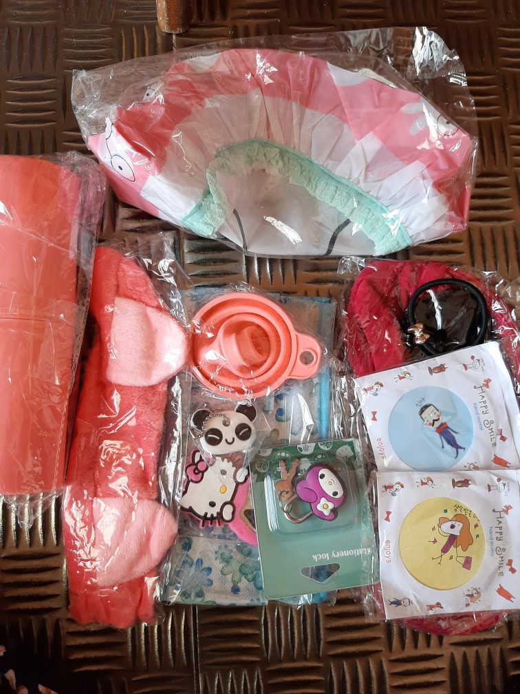 Alat Pembuka Botol / Tempelan Kulkas Karakter Kartun Silikon / Bottle Opener Silicone