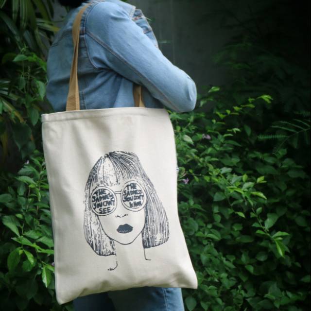 Totebag Kanvas / Tas Kanvas Gambar