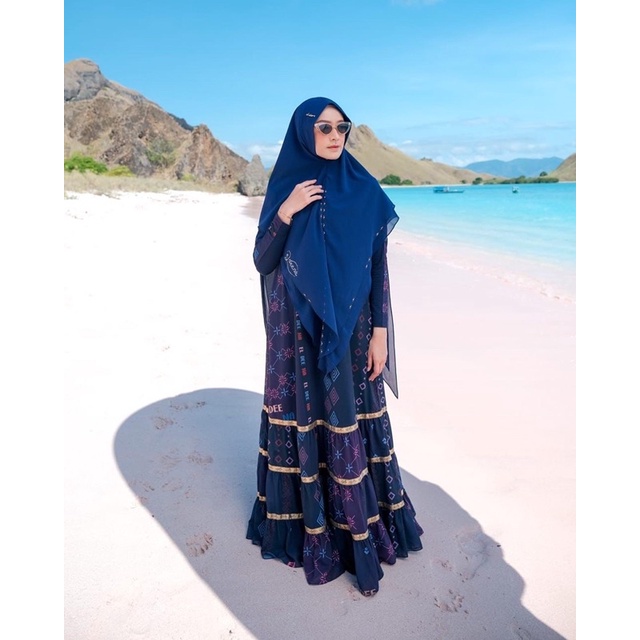 Labuan bajo series by Eldeena Syari