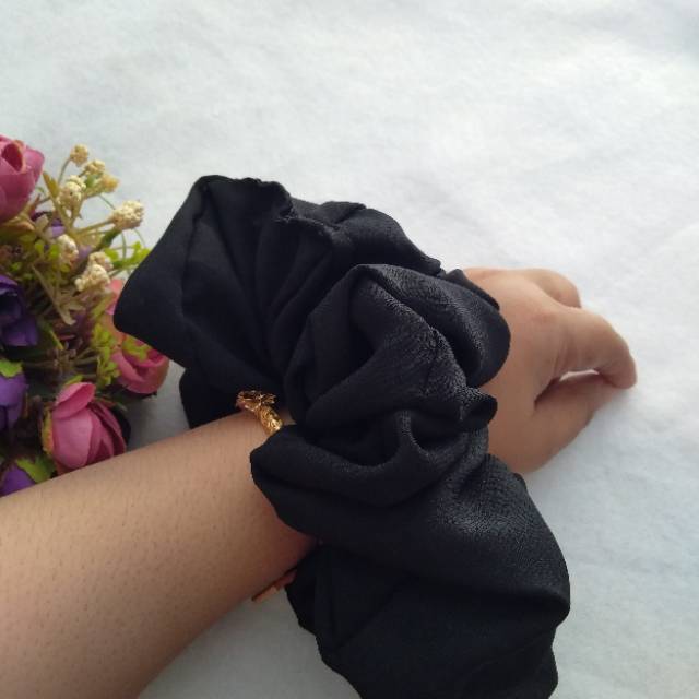 S413/scrunchie/scruncie/scrunchie jumbo/cepol hijab/kuncir rambut/ikat rambut /cepol kuncir rambut