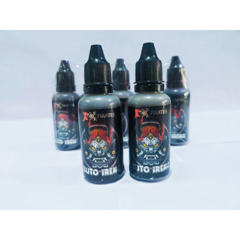 ESSEN BUTO IRENG X PIRATES
