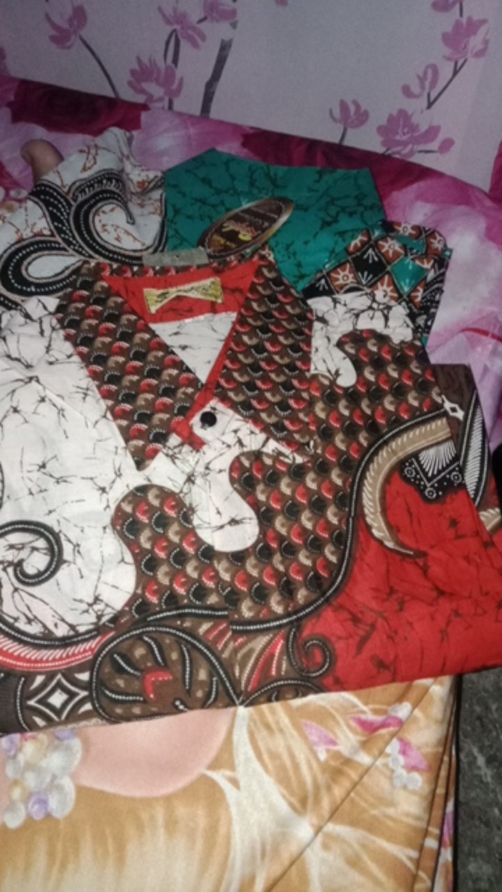 Hem Batik Pria Lengan Pendek Motif Lung & Wahana Bayar Ditempat ( Cod )