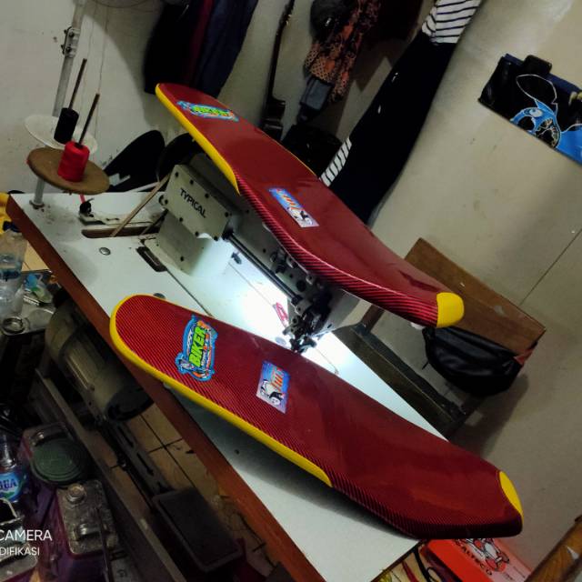 Jok slim beat karbu modifikasi pastul karbon biker