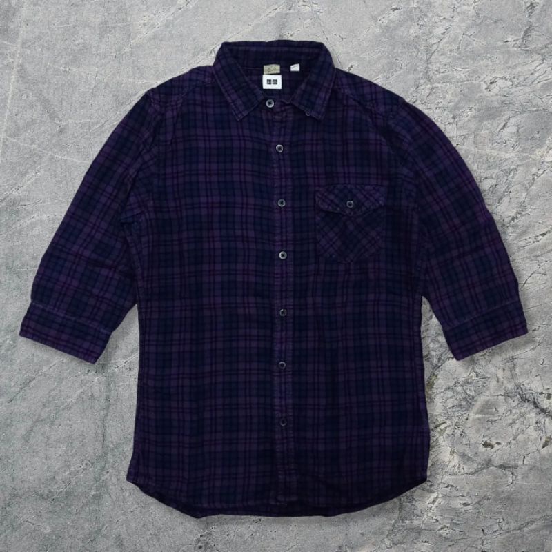 UNIQLO KEMEJA PLAID FLANNEL VETERANO