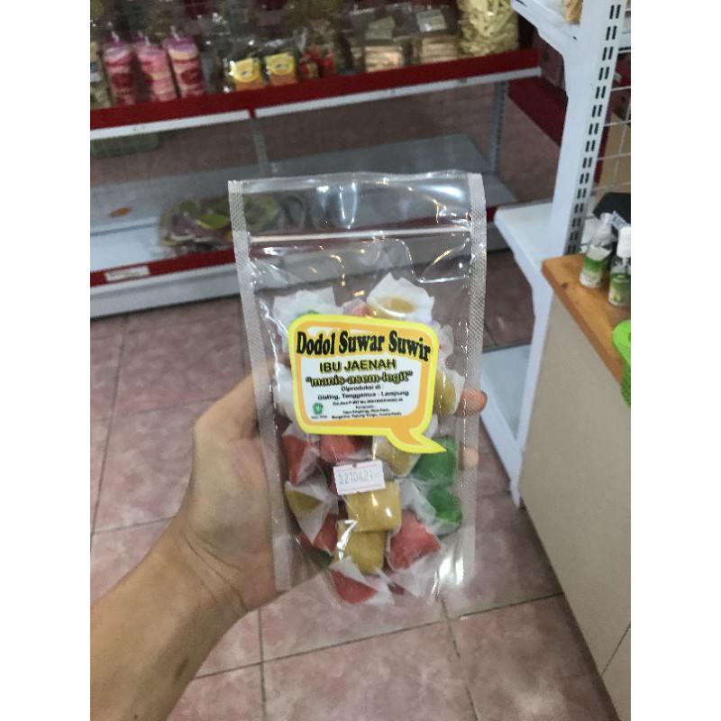 

Dodol singkong suwar-suwir
