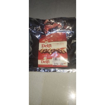 

coklat almond delfi 250g