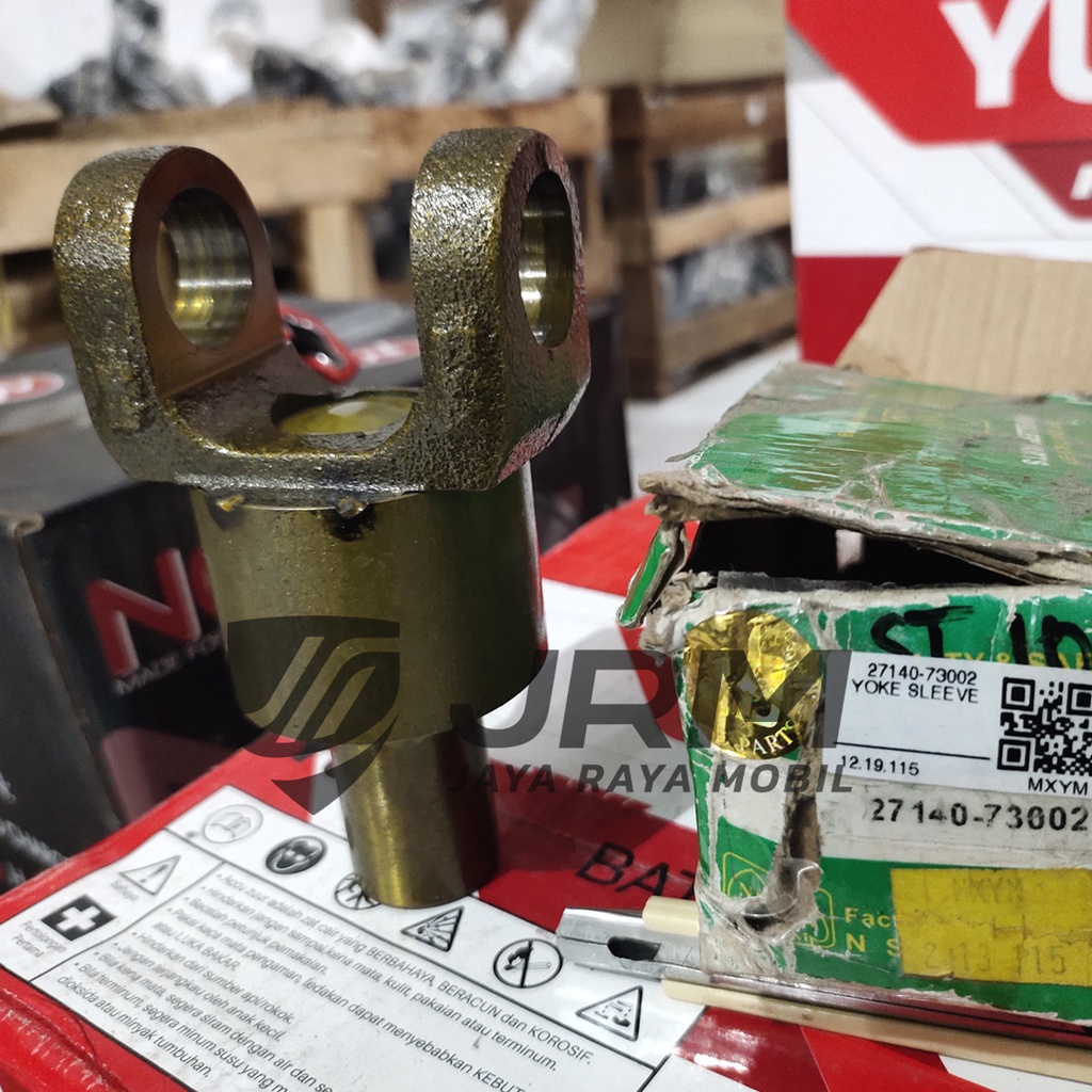 Yoke Sleeve Propeller Shaft Carry ST-100