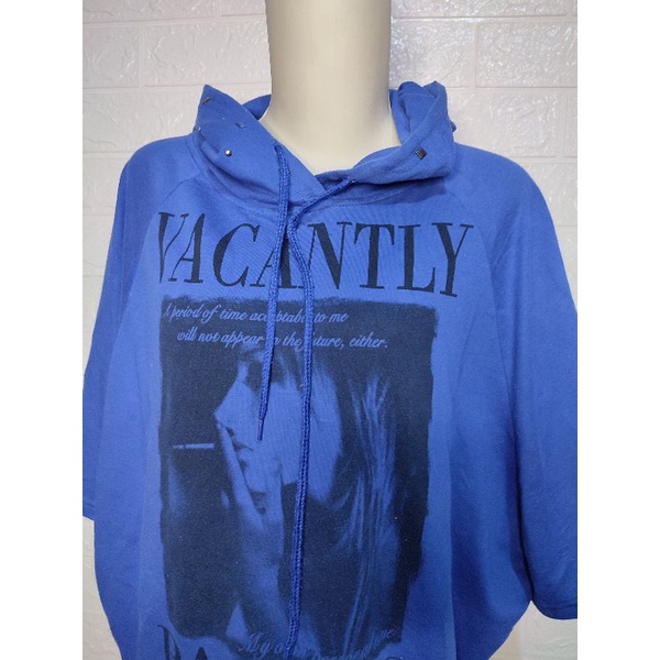 PRELOVED/KAOS PENDEK WANITA/ATASAN WANITA/KAOS JAKET