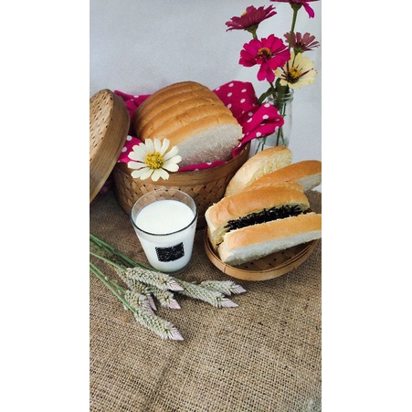 

Roti Sisir Jadoel