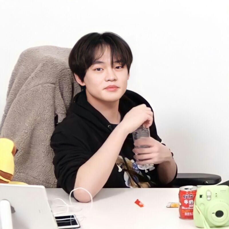 cc we boom chenle |BOKED|