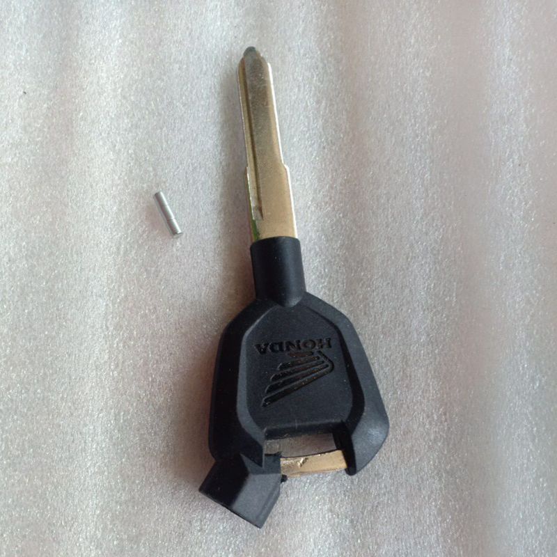 KUNCI HONDA KUNCI BEAT KUNCI VARIO KUNCI SCOOPY KUNCI MEGAPRO KUNCI CBR KUNCI CB KUNCI SONIC KUNCI SUPRA 125 KUNCI SUPRA GTR ANAK KUNCI KUNCI DUPLIKAT KUNCI KEREN KUNCI MOTOR KUNCI KONCI KONTAK HONDA UNIVERSAL-Gtr.HITAM BIASA