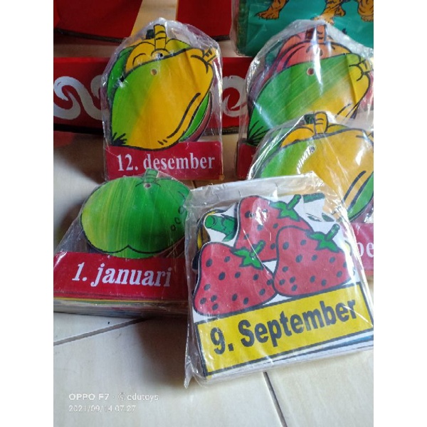 

NAMA BUAH + NAMA BULAN