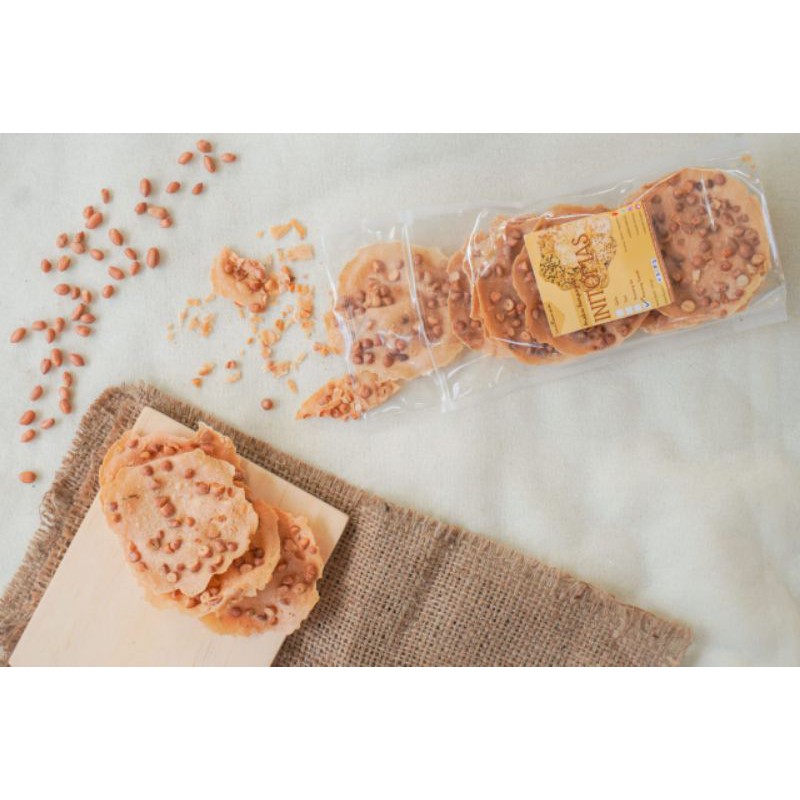 

REMPEYEK KACANG INITOMAS