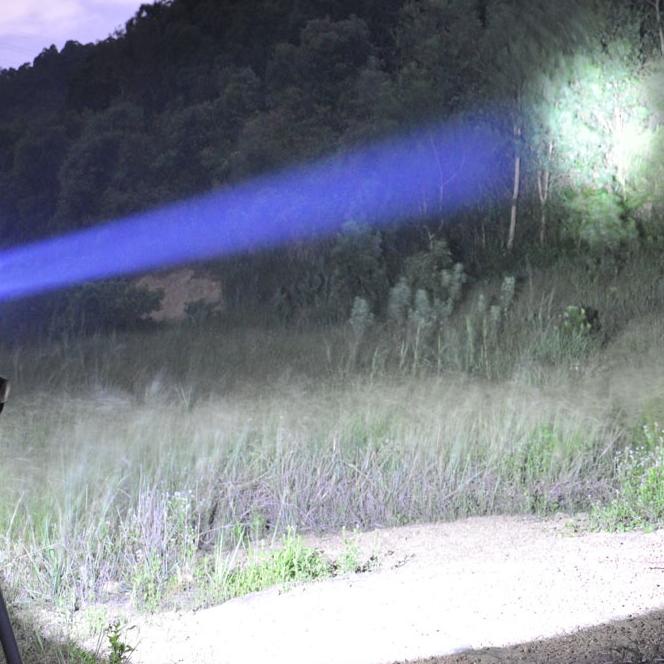 (SQ12)-QYD  Senter Led Super Terang Multifungsi 60watt IPx4 Tahan air Senter Bentuk pistol Waterproo