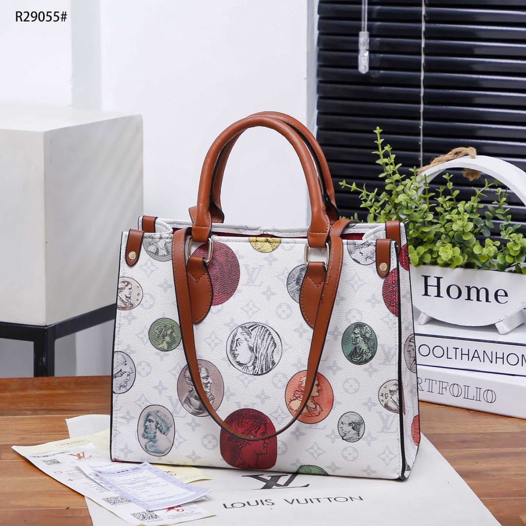 BAG Onthego Monogram Cameo R29055#