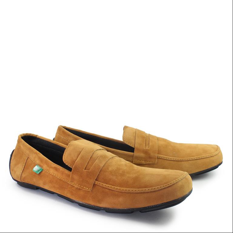 MS SHOP - Delivery!! Kickers Jevlin Moccasin Suede TAN Sepatu Slip On Formal Pria Selop Cowok Kuliah