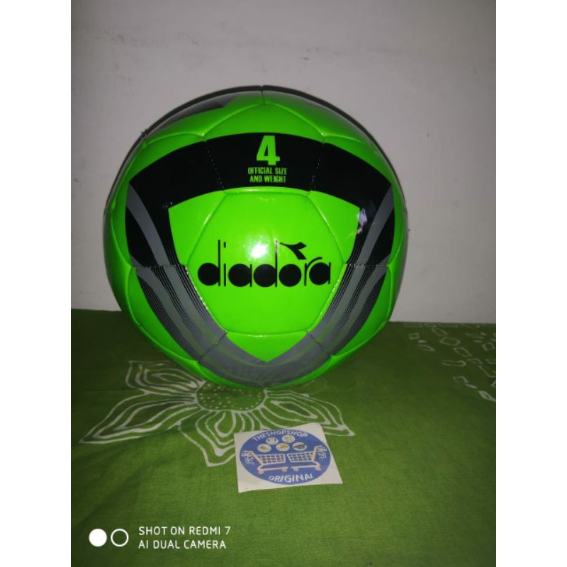 Bola Futsal Diadora Squad Five ball Size 4 Bola Sepak Original