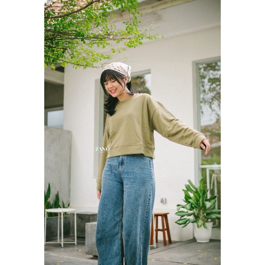 ZANO BASICS Sweater Crop Hijau Gradie