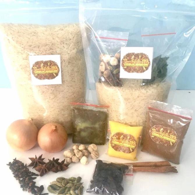 

PROMO Beras Basmati 1 kg Lengkap Dengan Bumbu Kebuli/ Nasi Kebuli Instant MURAH