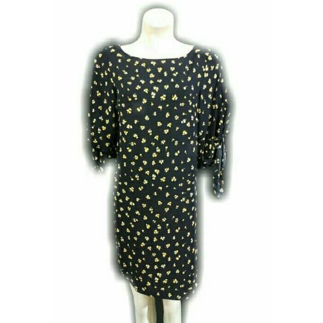 Dress yellow black floral
Hnm
