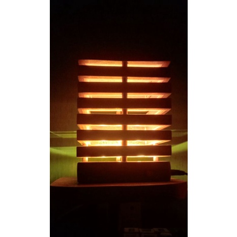 Lampu meja kayu hias/ lampu tidur minimalis