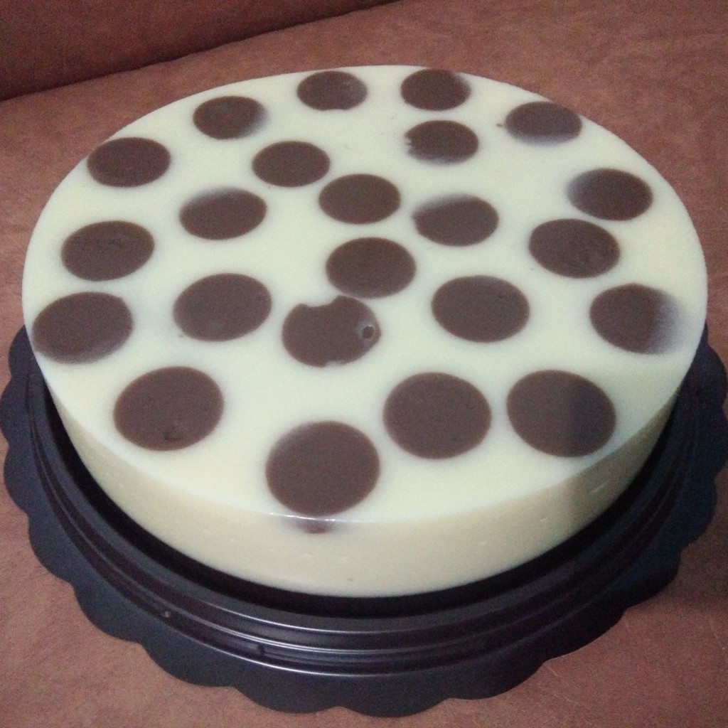 

PUDING TOTOL CREAM COKLAT 25CM