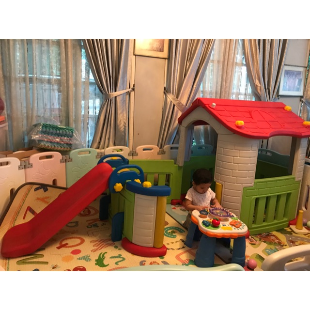 Play house tobebe with slide rumah rumahan anak perosotan preloved second