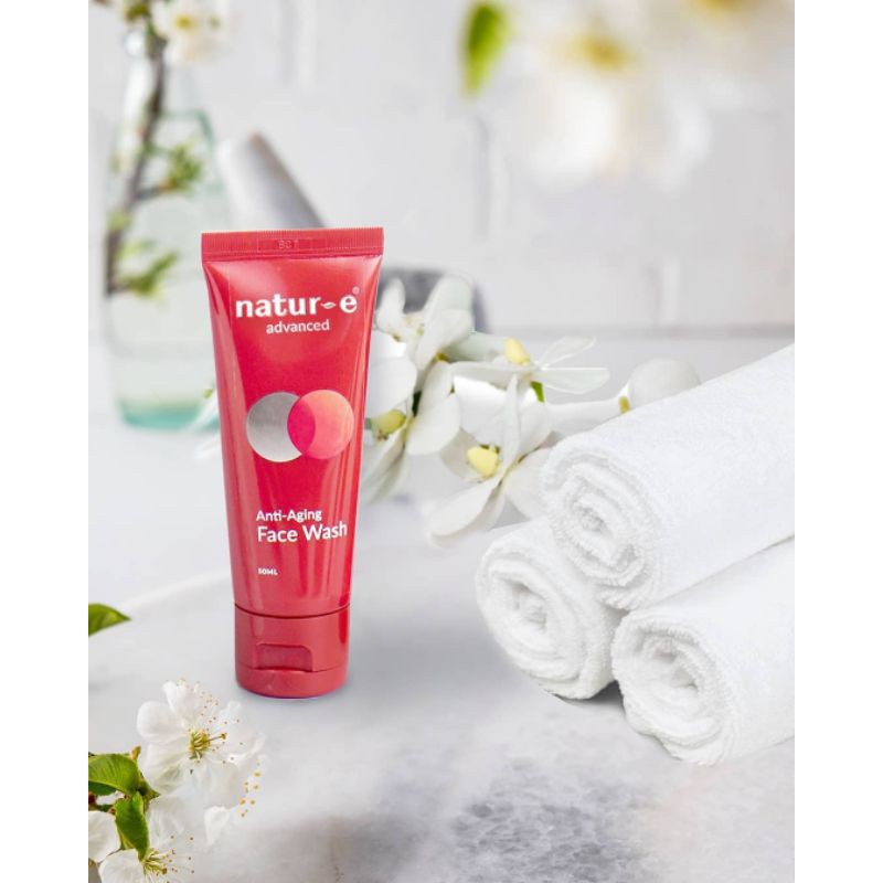 natur- E anti-aging facial wash