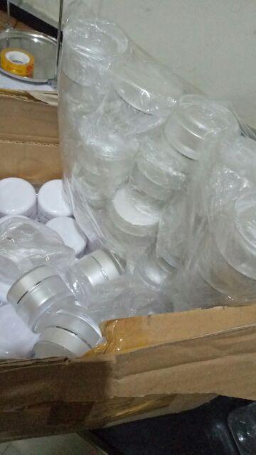 Pot Acrylic Putih 10gr List Silver