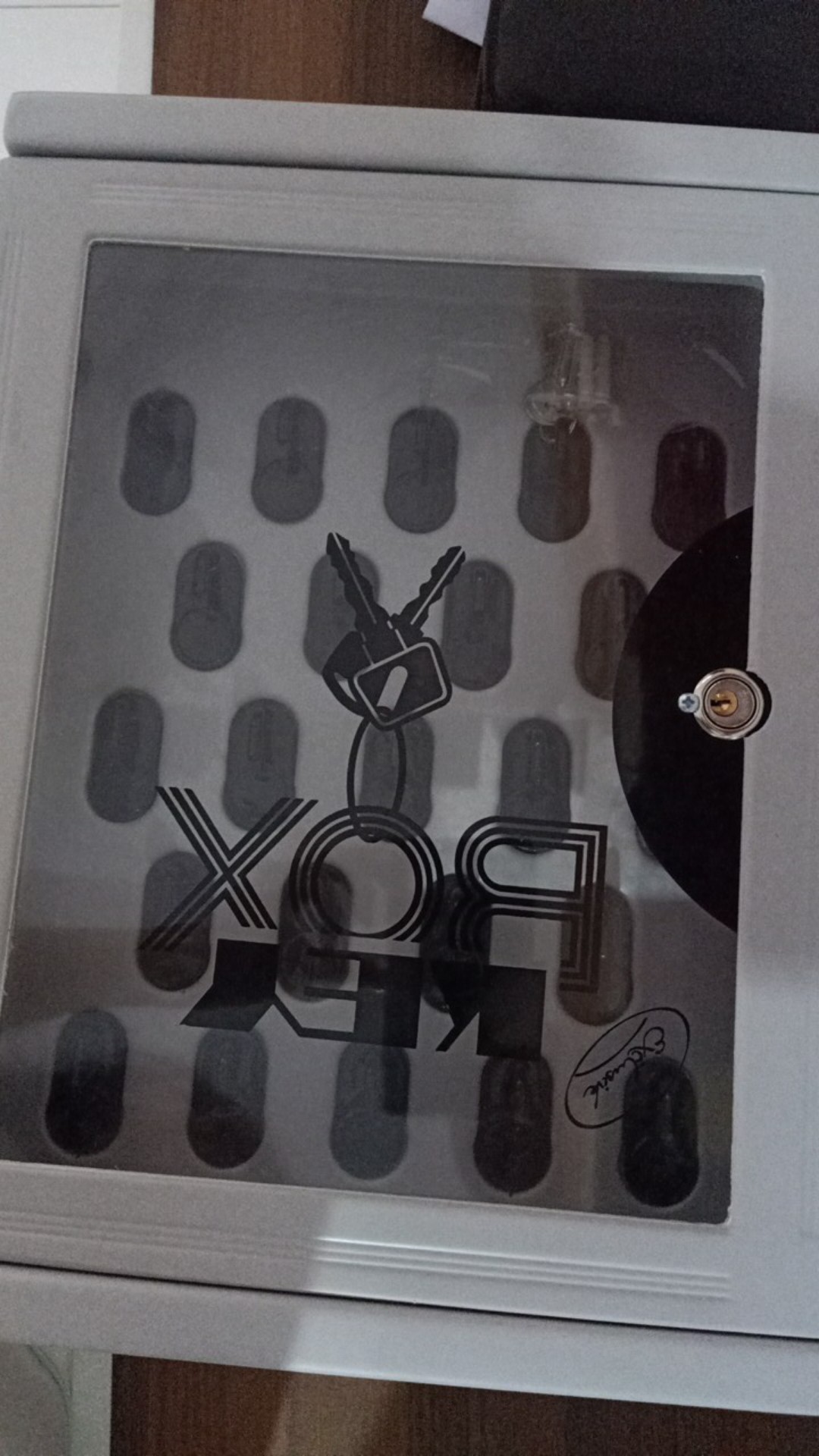 Exclusive Key Box Mc-12 Maspion