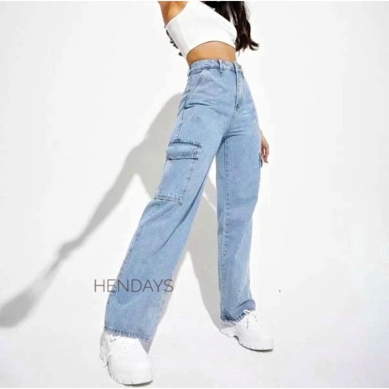 Celana Highwaist Cargo Jeans Wanita Loose Light Blue