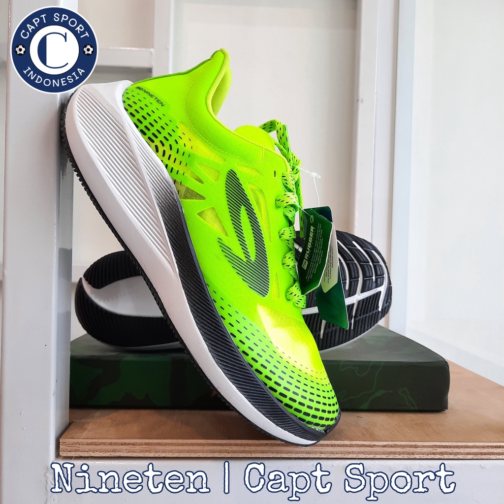 SEPATU RUNNING 910 NINETEN HAZE 1.5 Hijau neon/ Hitam ORIGINAL