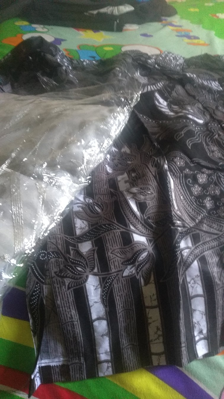 Maura Couple - Sania Ruffle Batik Couple Ori Ndoro Jowi Dnt Garansi Termurah Shopee - Kebaya Anabel